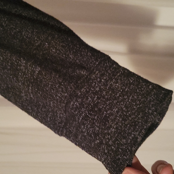 Top - Picture 3 of 4